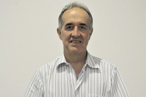 Dr. Luiz Roberto Lins Ferraz