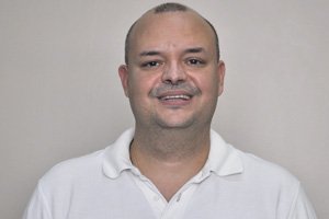 Dr. Vinicius G. C. Machado